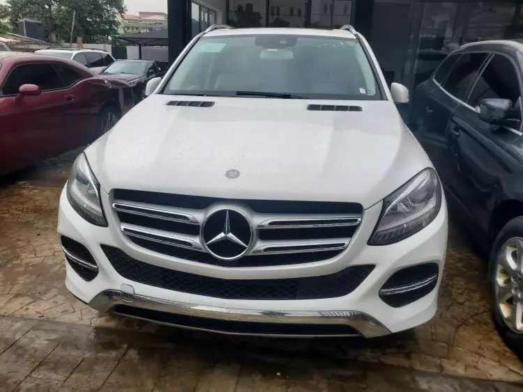 Mercedes-Benz GLE 350