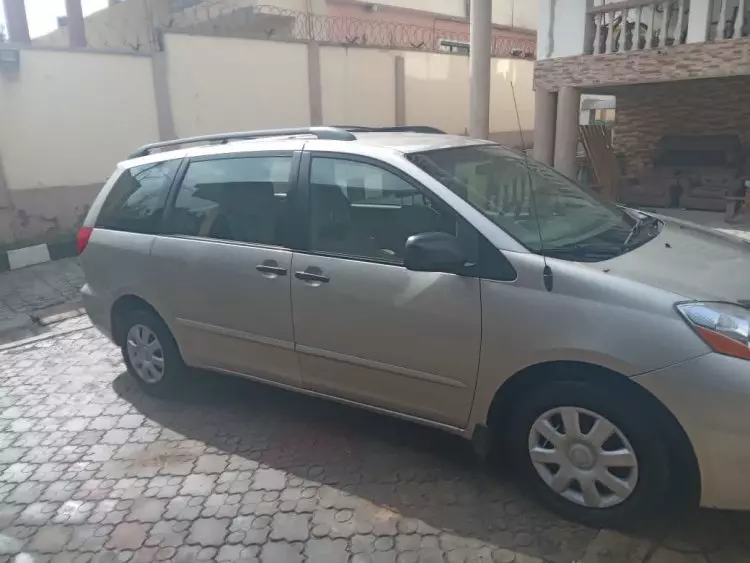 Toyota Sienna