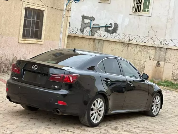 Lexus IS 250