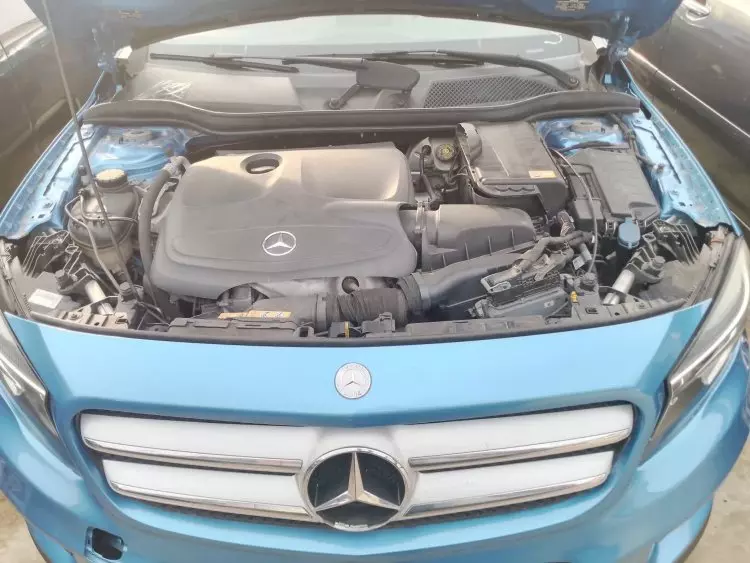 Mercedes-Benz GLA 250