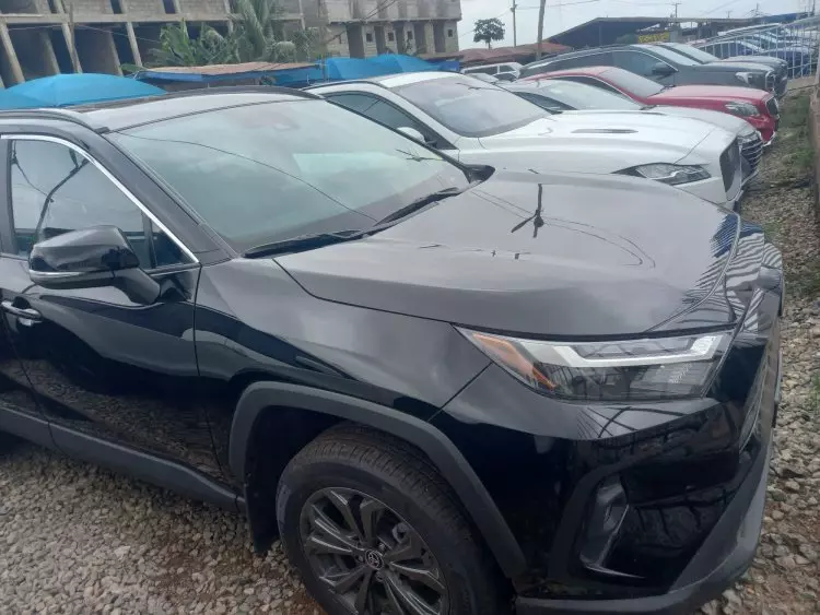 Toyota RAV 4