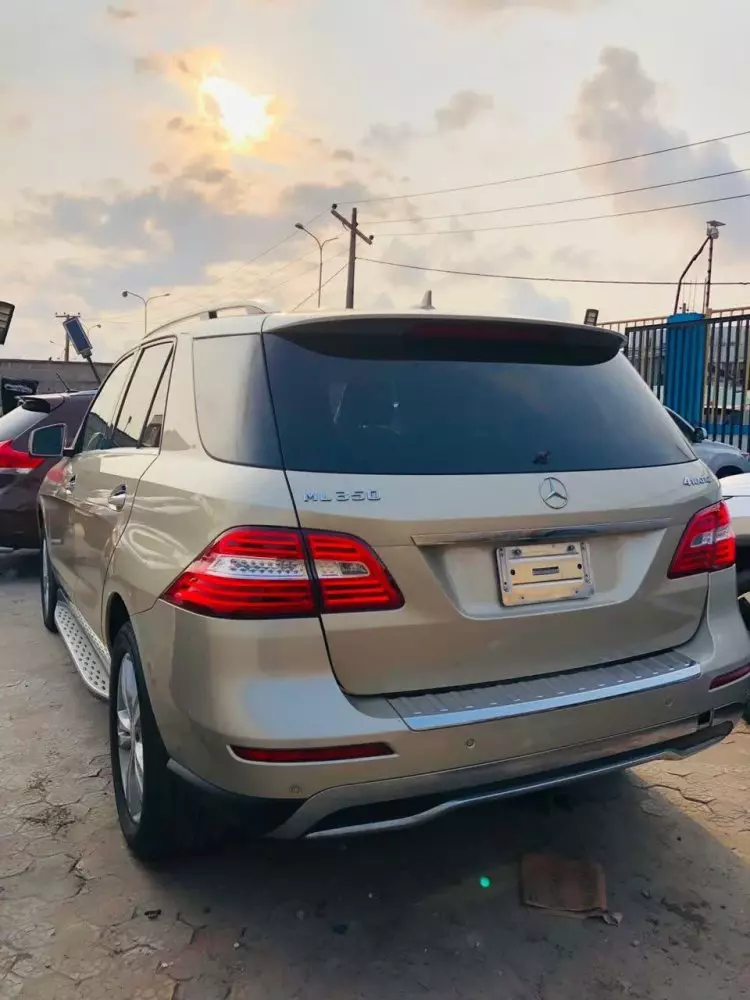 Mercedes-Benz ML 350