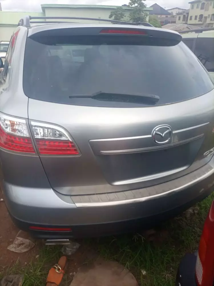 Mazda CX-9