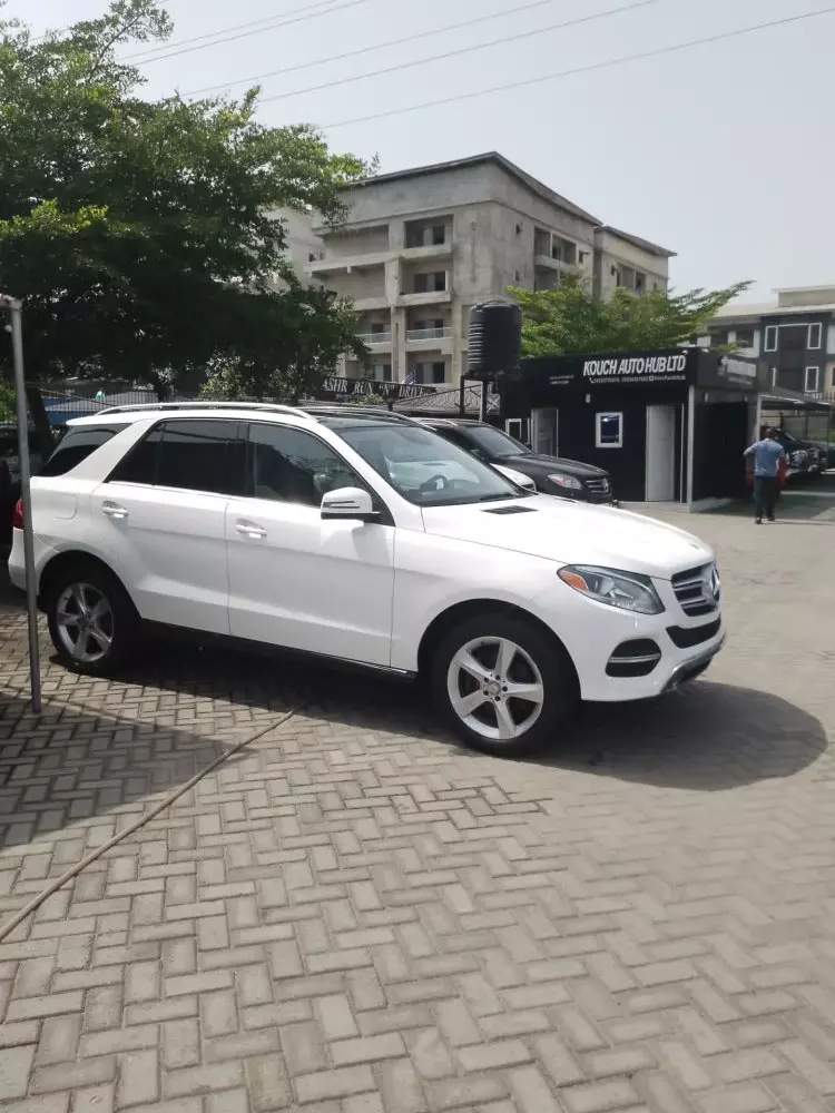 Mercedes-Benz GLE 350