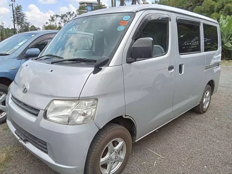 Toyota Town Ace
