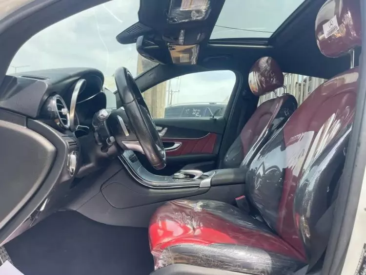 Mercedes-Benz GLC 300