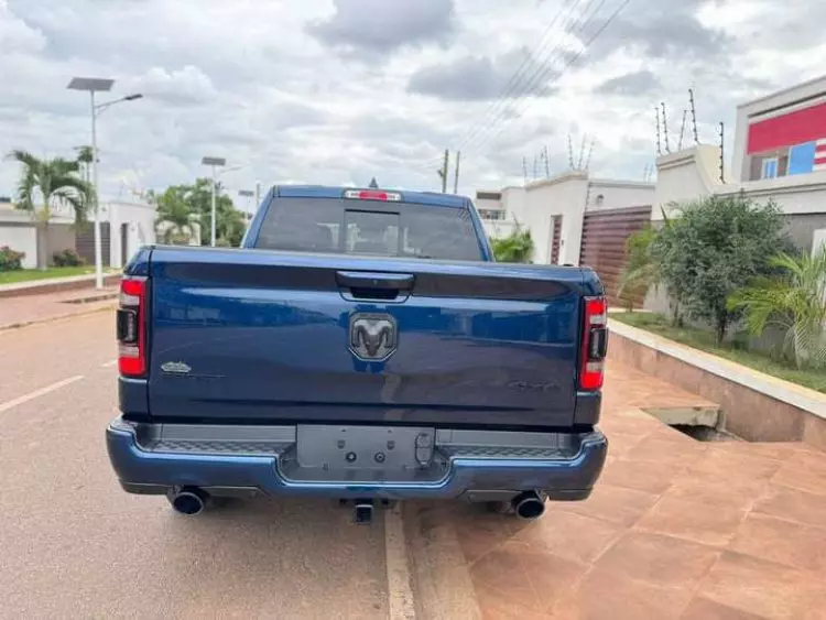 Dodge RAM