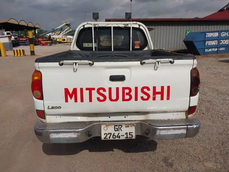 Mitsubishi L200 D/C GL Did