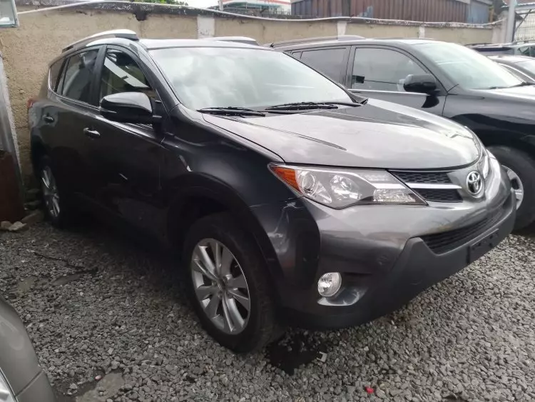 Toyota RAV 4
