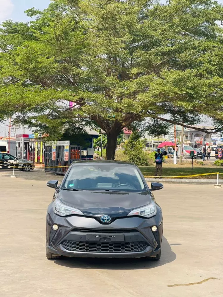 Toyota CH-R