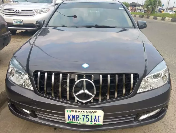 Mercedes-Benz C 300