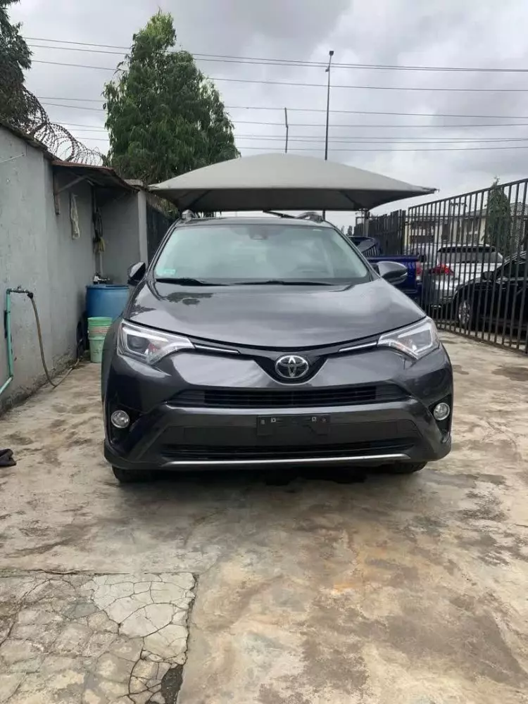 Toyota RAV 4