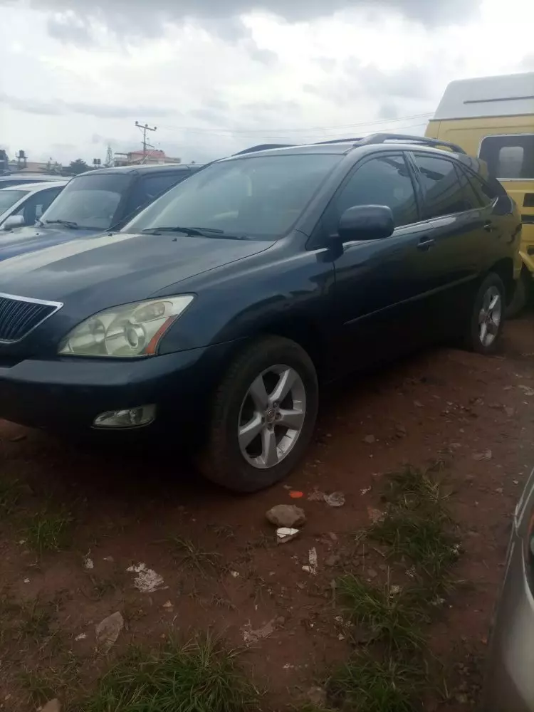 Lexus RX 330