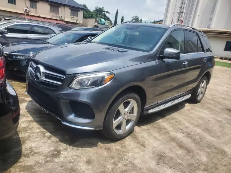 Mercedes-Benz GLE 350