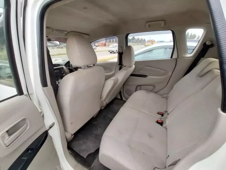 Mitsubishi EK wagon