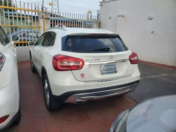 Mercedes-Benz GLA 250