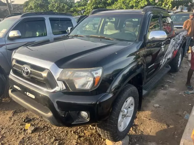 Toyota Tacoma