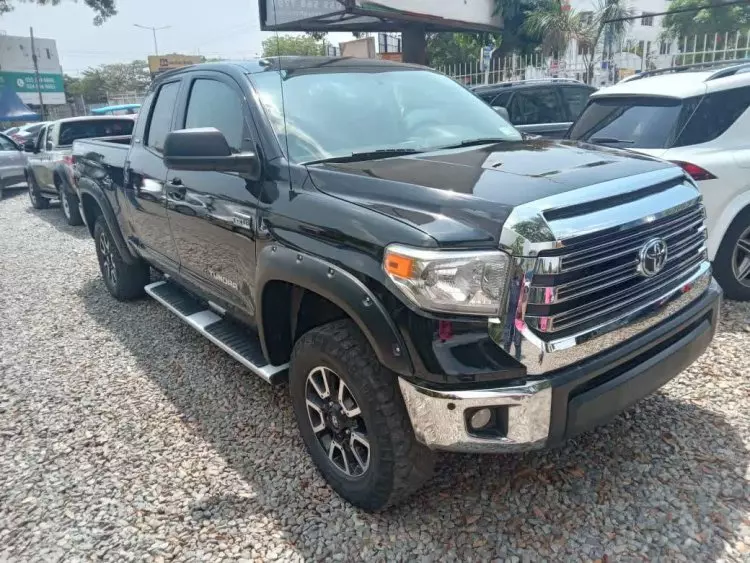 Toyota Tundra