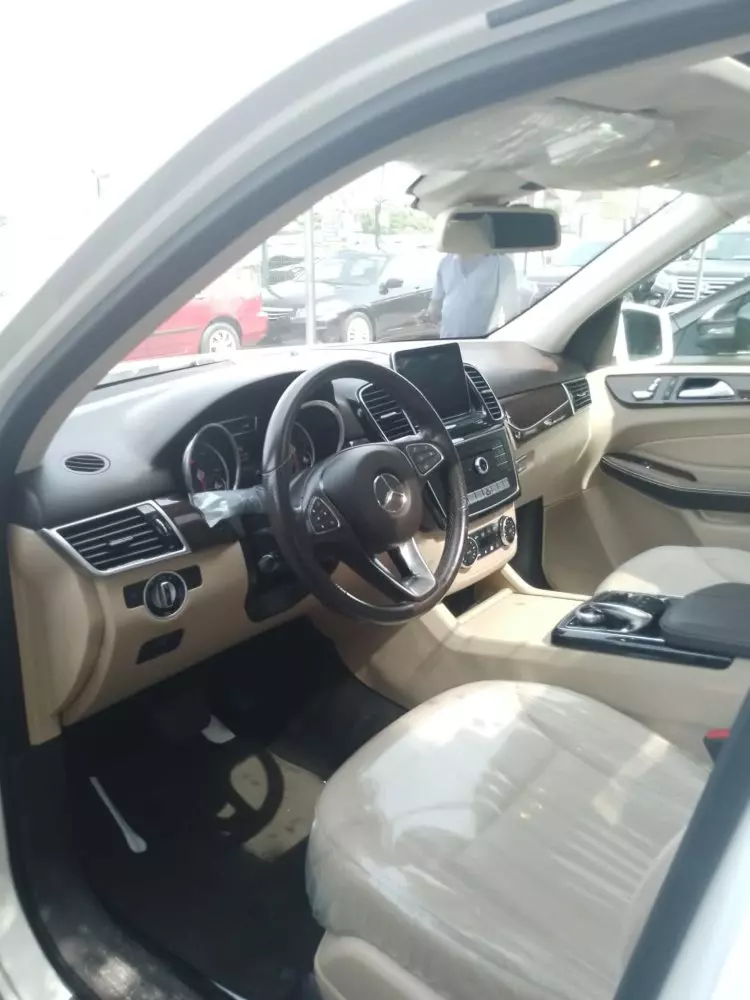 Mercedes-Benz GLE 350