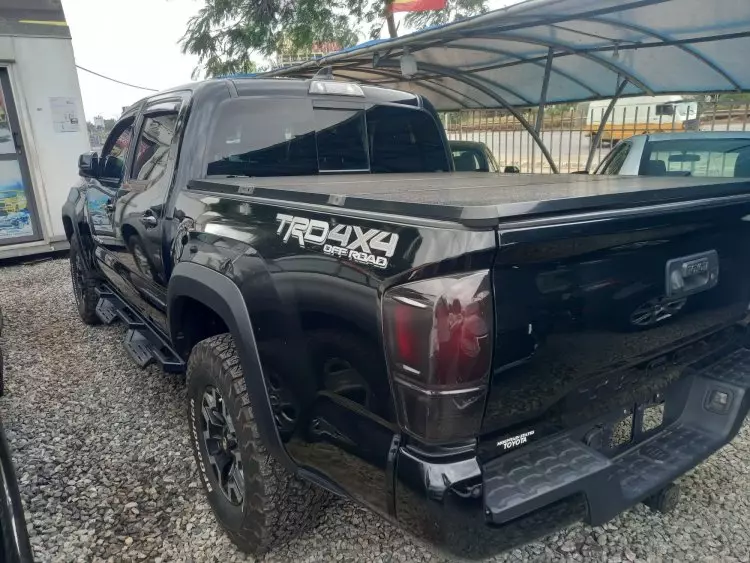 Toyota Tacoma