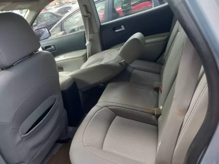 Nissan Rogue