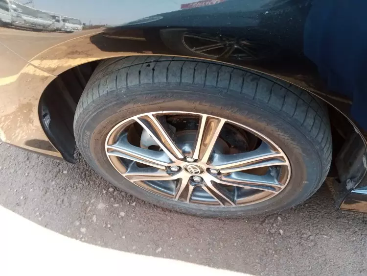 Toyota Fielder WXB