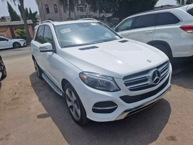 Mercedes-Benz GLE 350