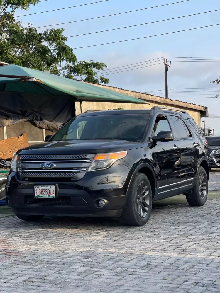 Ford Explorer
