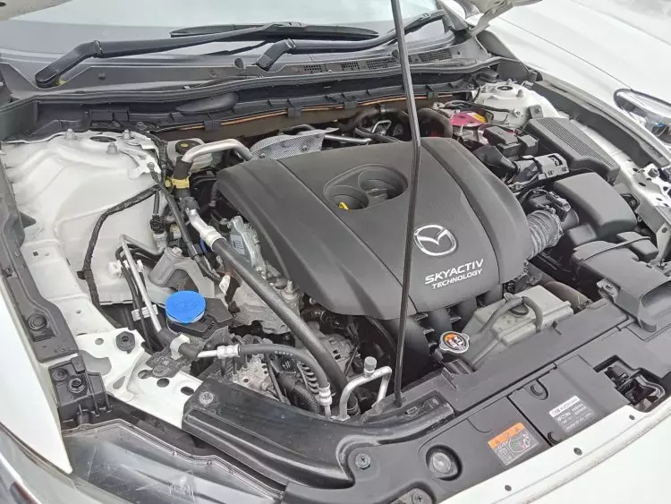 Mazda Atenza
