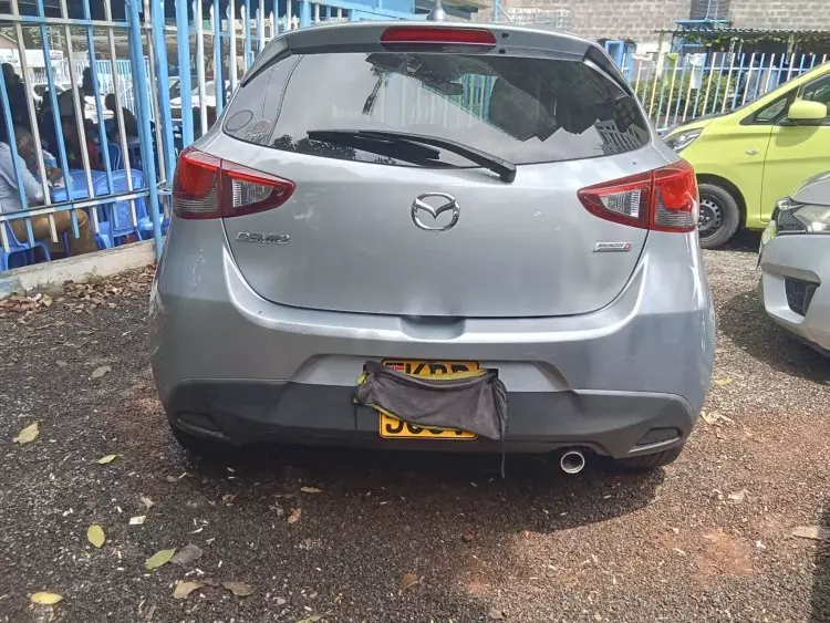 Mazda Demio