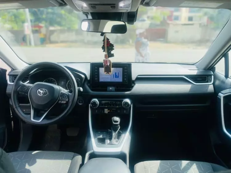 Toyota RAV 4