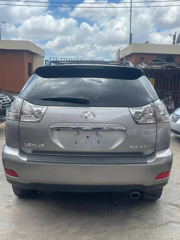 Lexus RX 330
