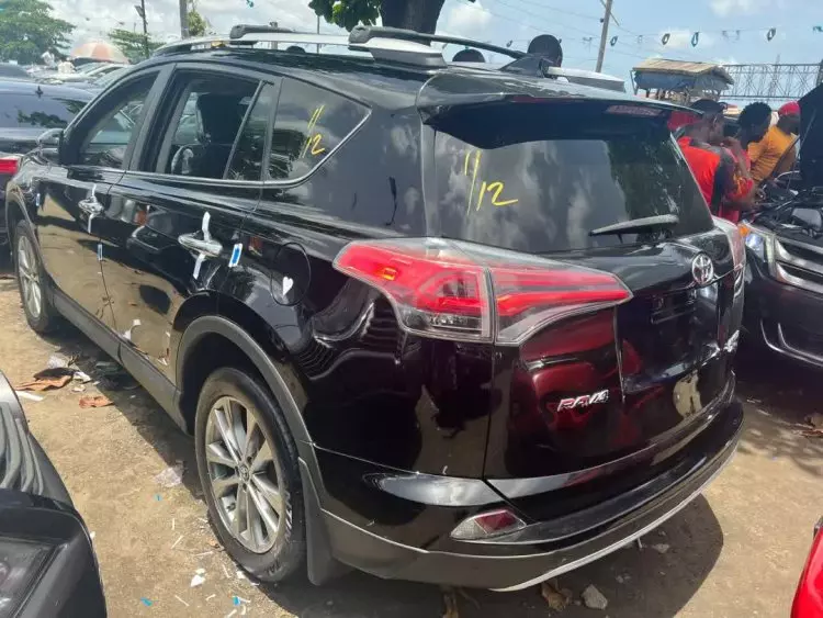 Toyota RAV 4
