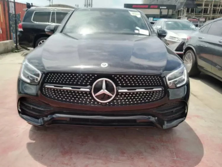 Mercedes-Benz GLC 300