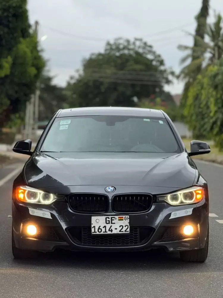 BMW 328i