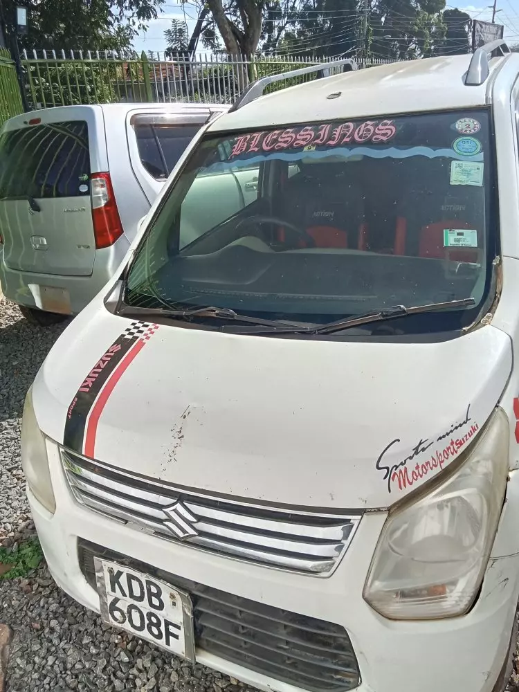 SUZUKI Wagon R