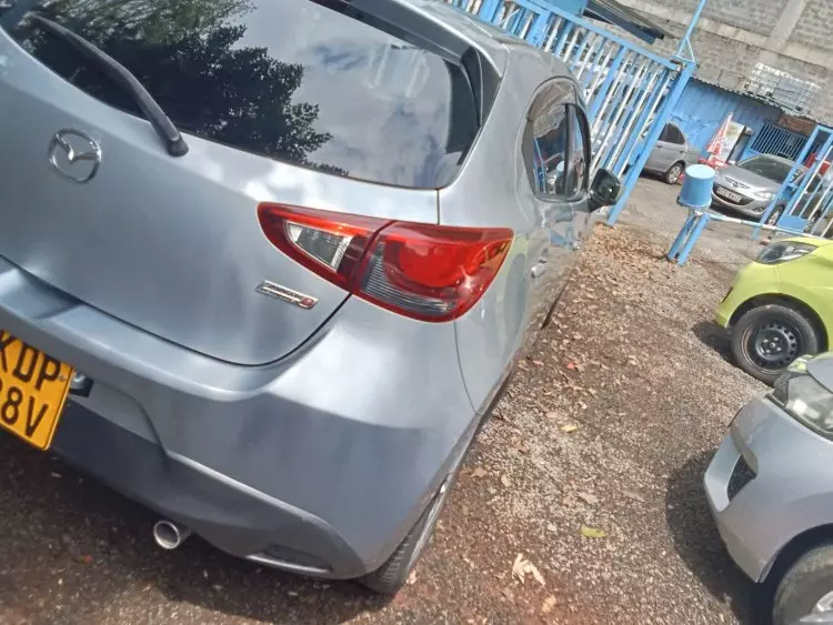 Mazda Demio
