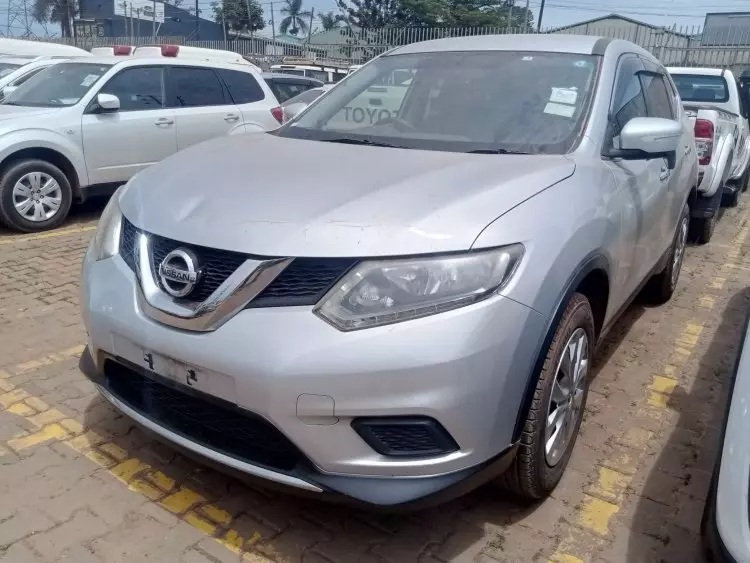 Nissan X- trail
