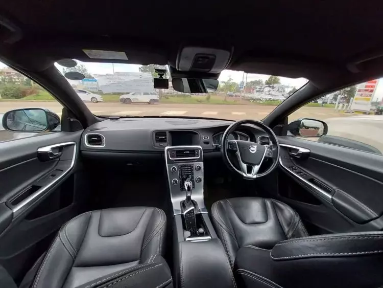 Volvo S60