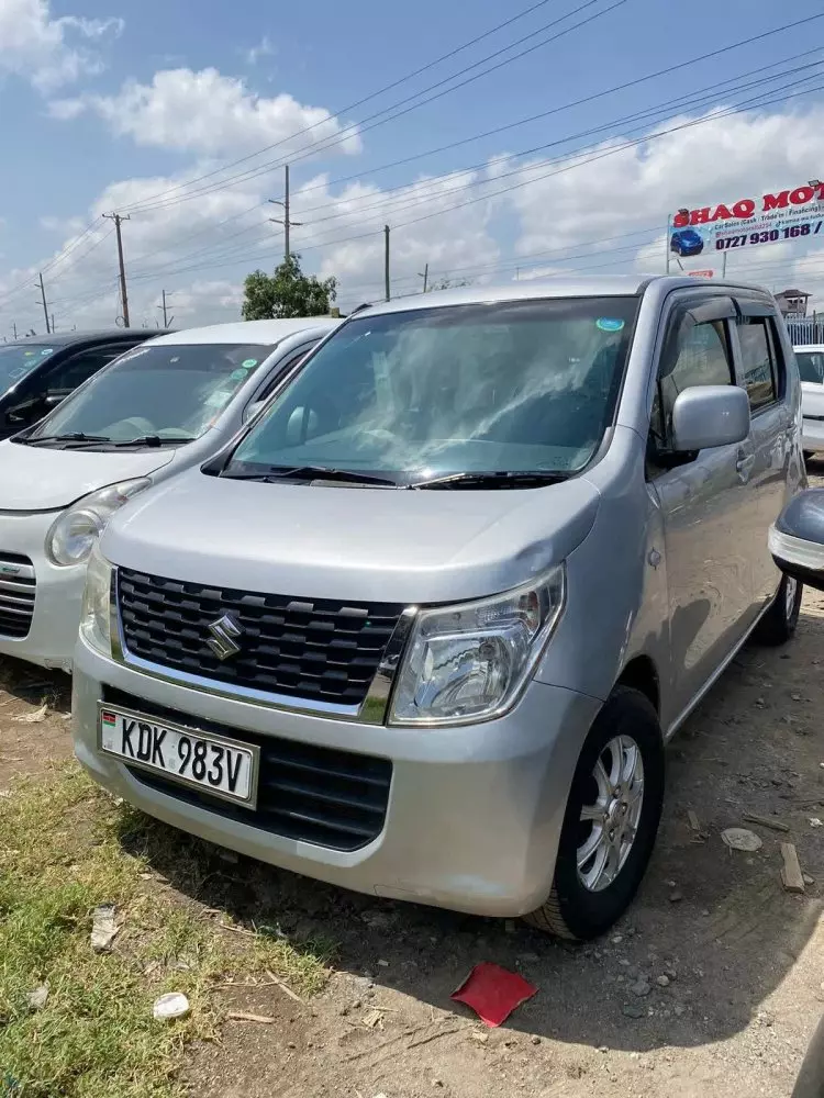 SUZUKI Wagon R