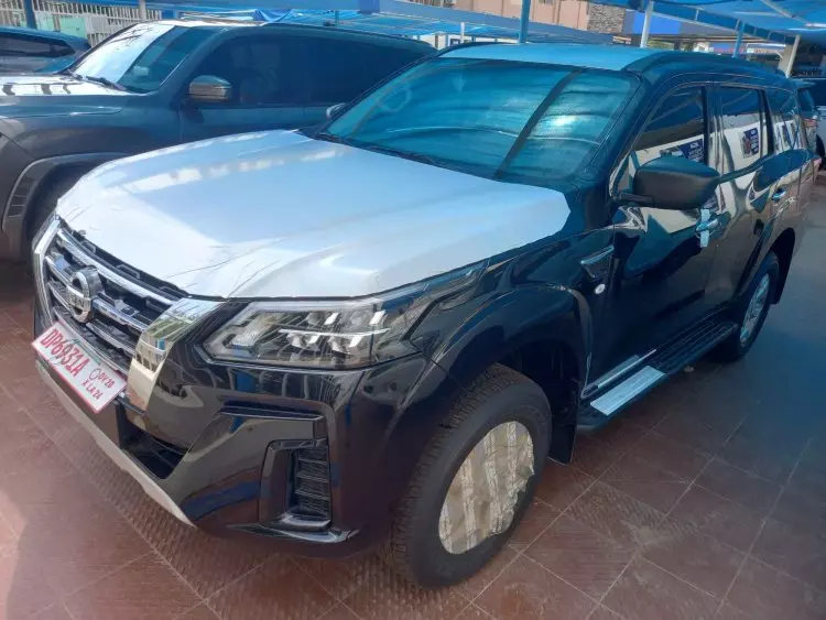 Nissan X-TERRA PLATINIUM