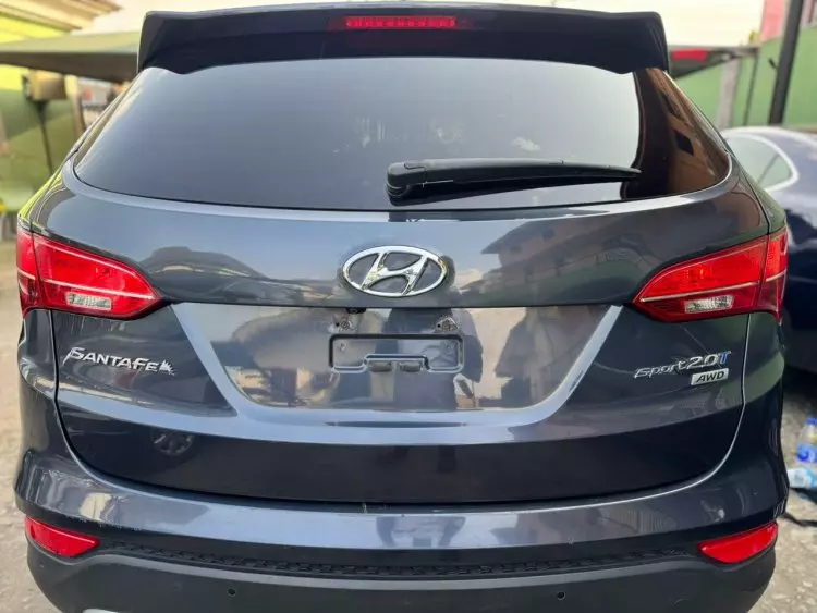 Hyundai Santa Fe