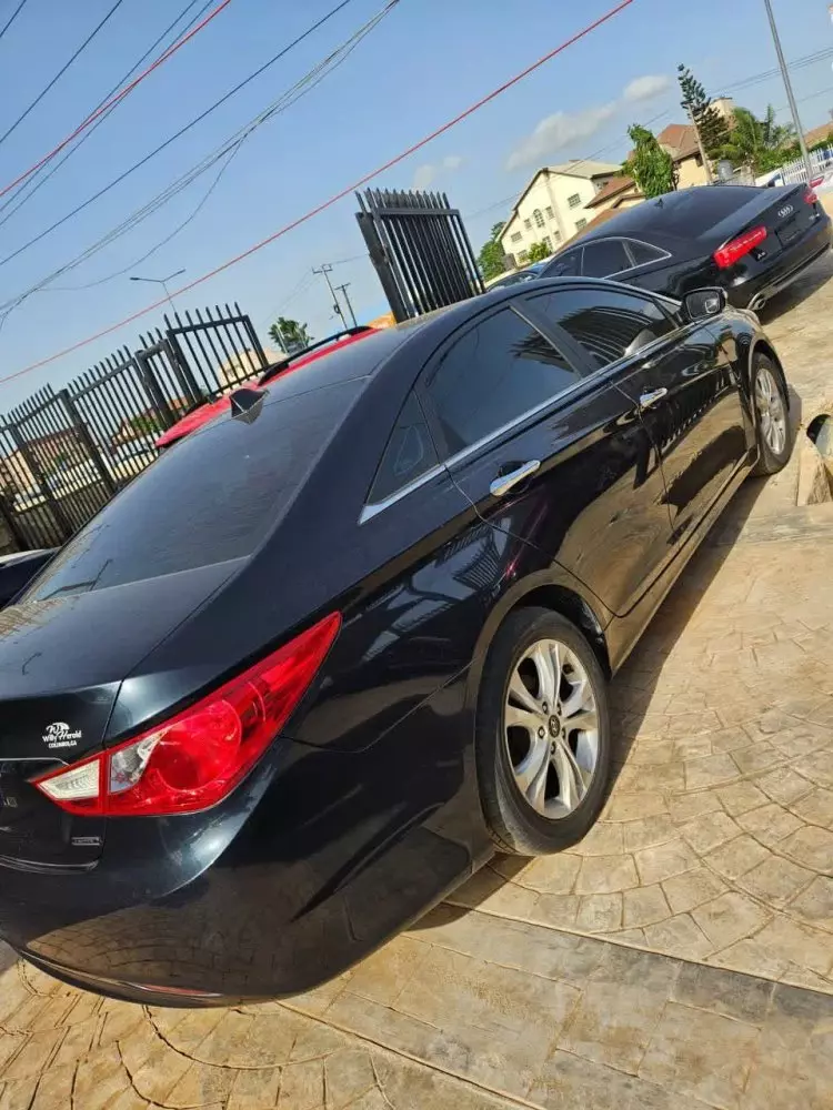 Hyundai Sonata