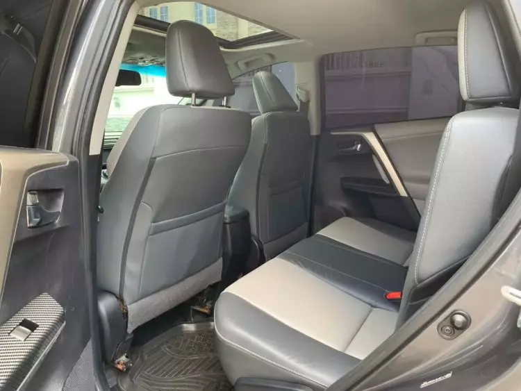 Toyota RAV 4