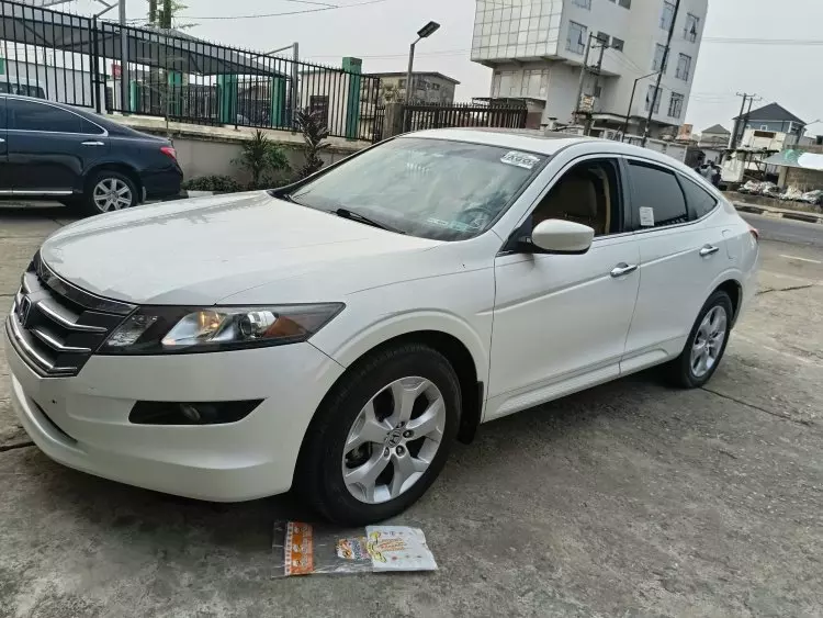 Honda Accord Crosstour