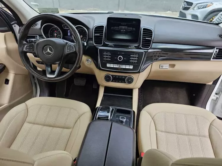 Mercedes-Benz GLE 350