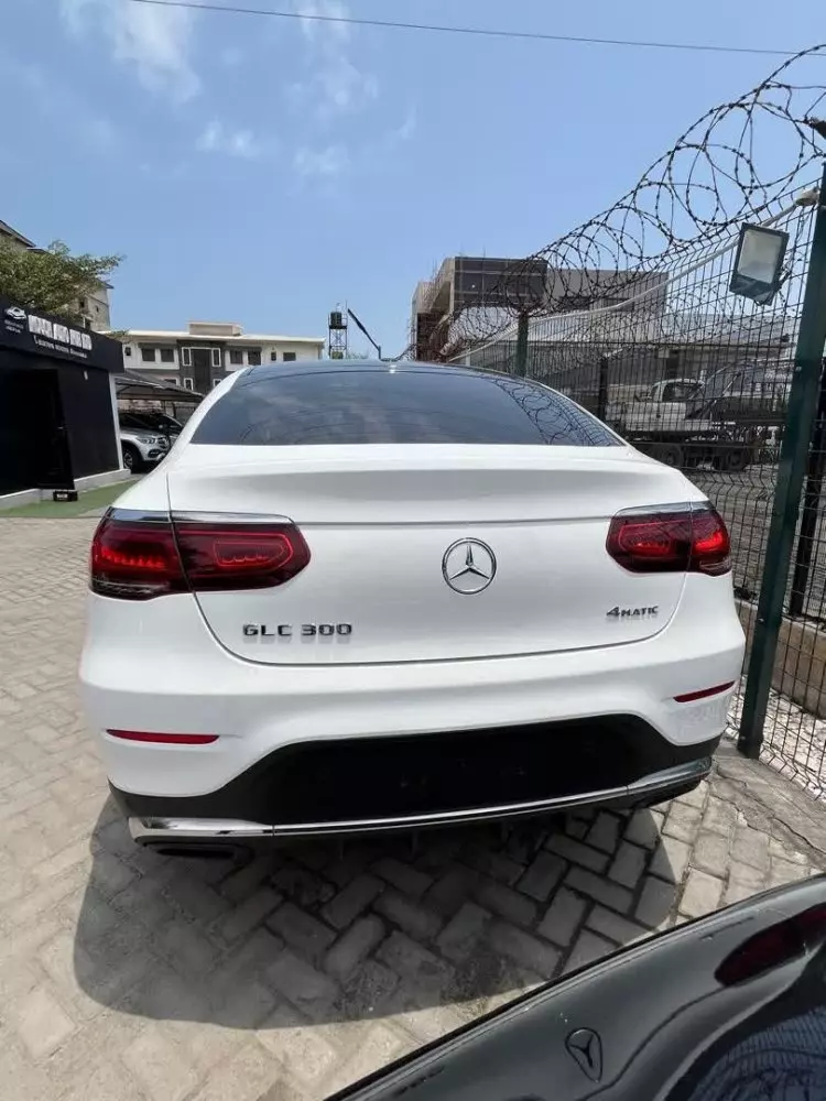 Mercedes-Benz GLC 300