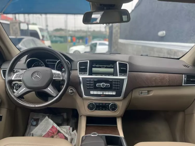 Mercedes-Benz ML 350