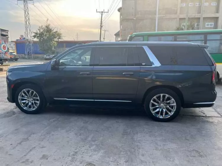 Cadillac Escalade