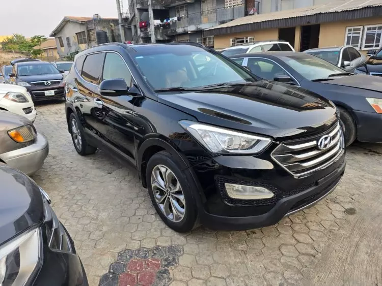 Hyundai Santa FE